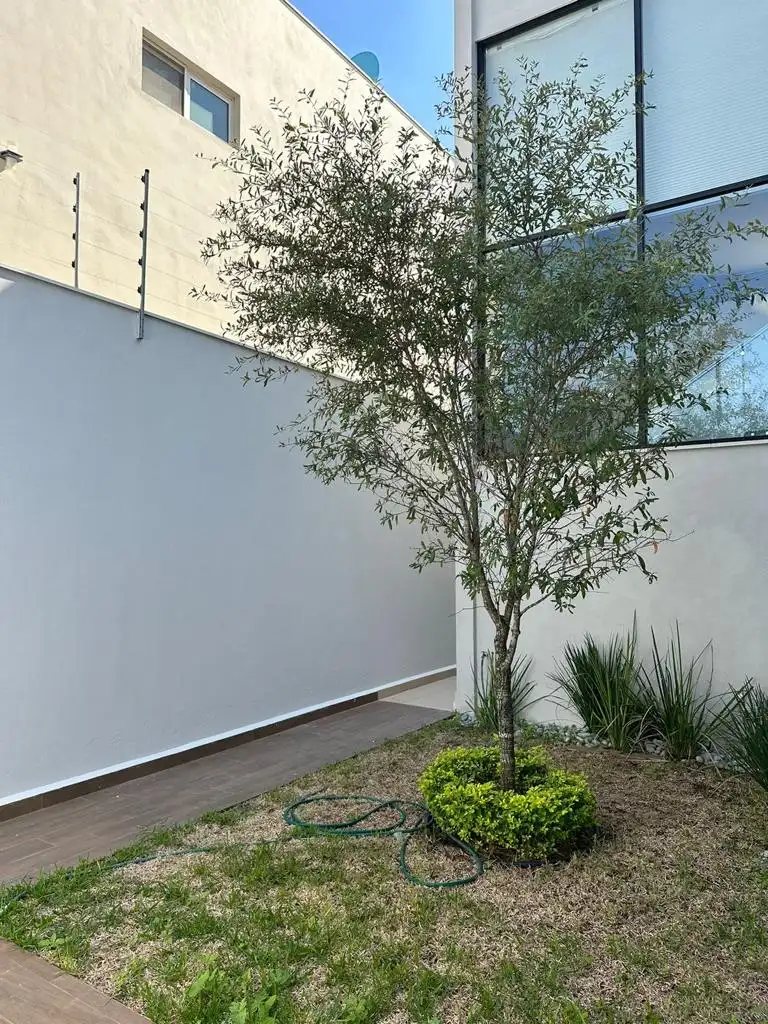 Foto 7 de Dos Encinos Privada Residencial